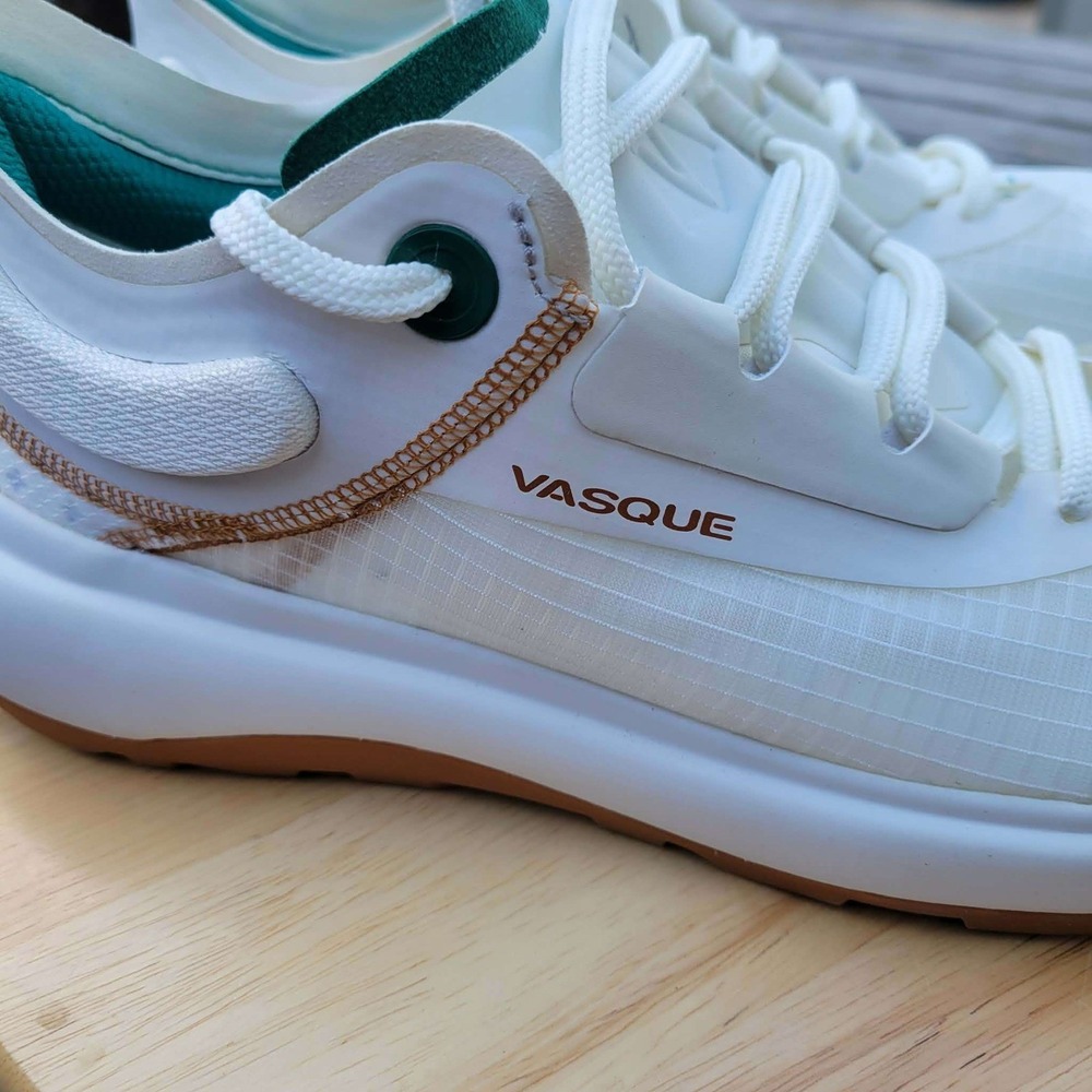 Vasque Re:Connect Here Low Hiking Shoes Mens 10 White Green 7278-Missing Insoles